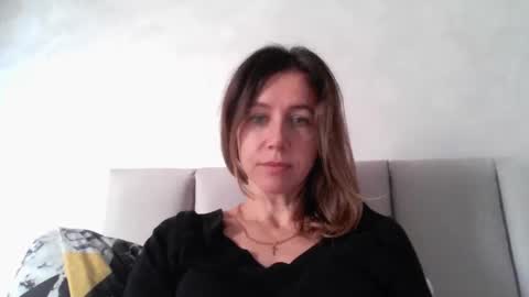 Snapshot of bellacharm_25 chatting on October 2025 09:24:02 AM bellacharm_25 online show from October 2025 09:24:02 AM