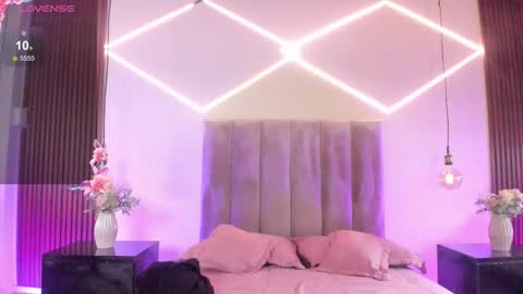 Bella Clair online show from December 2025 03:10:01 PM