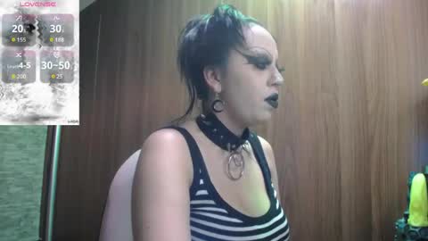 Snapshot of belladona_trix chatting on April 2026 04:43:02 PM belladona_trix online show from April 2026 04:43:02 PM