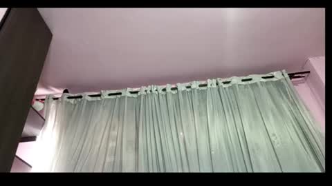 Bella online show from February 2025 08:30:01 PM