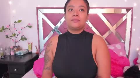 Snapshot of bellalumi chatting on June 2026 05:01:01 AM bellalumi online show from June 2026 05:01:01 AM