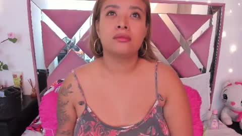 Snapshot of bellalumi chatting on July 2026 04:06:02 AM bellalumi online show from July 2026 04:06:02 AM