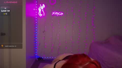 Snapshot of bellamonroee chatting on June 2026 04:28:02 AM Bella Monroe online show from June 2026 04:28:02 AM