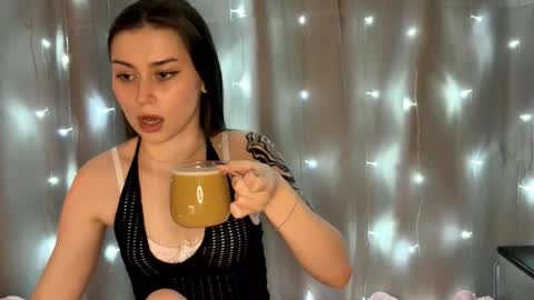 Snapshot of bellarison chatting on February 2026 07:25:02 PM Daniela online show from February 2026 07:25:02 PM