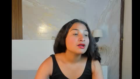 Bella online show from September 2025 03:35:01 PM