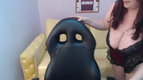 Bella online show from September 2025 04:43:02 PM