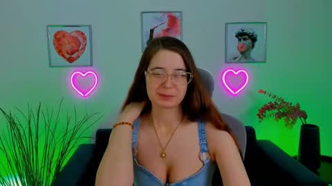 Bella. Ntmu online show from February 2025 04:26:02 PM