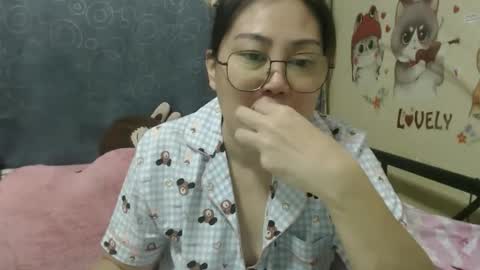 Snapshot of bellbabe chatting on September 2025 09:09:01 AM Bella online show from September 2025 09:09:01 AM