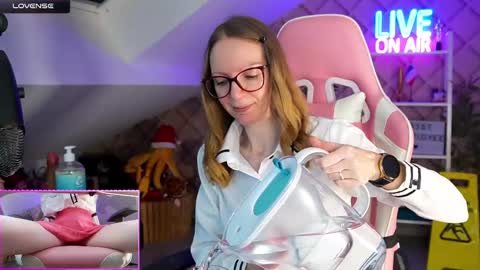 Snapshot of belle_alice chatting on February 2025 07:36:02 AM Alice online show from February 2025 07:36:02 AM