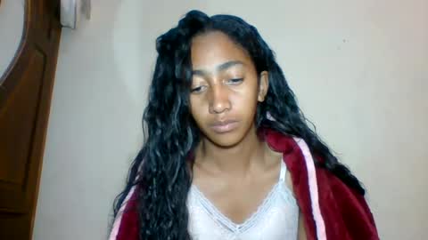 Snapshot of belle_annah chatting on July 2026 04:42:01 AM belle_annah online show from July 2026 04:42:01 AM