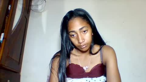 Snapshot of belle_annah chatting on July 2026 02:25:02 AM belle_annah online show from July 2026 02:25:02 AM