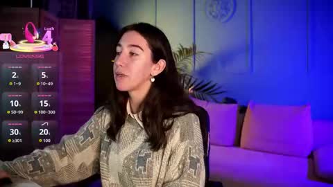 Bella online show from September 2025 04:00:01 PM