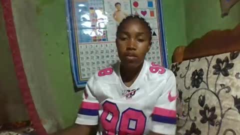 Snapshot of bellemiahxx chatting on March 2026 07:26:02 AM bellemiahXx online show from March 2026 07:26:02 AM