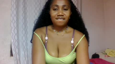 Snapshot of bellesur chatting on June 2026 12:44:01 PM bellesur online show from June 2026 12:44:01 PM
