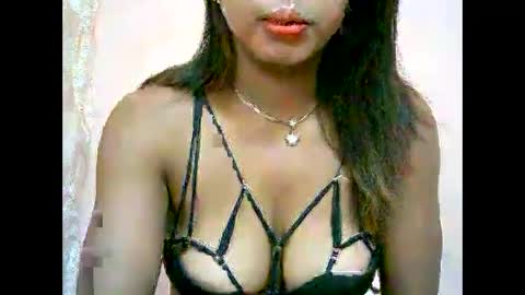 Snapshot of bellibellah chatting on May 2026 06:00:01 AM BelliBellah online show from May 2026 06:00:01 AM