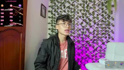 Neon online show from January 2026 12:51:01 PM