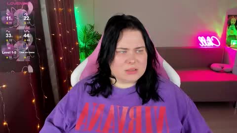 Snapshot of bellybooxo chatting on November 2025 01:21:02 PM LinaBoo online show from November 2025 01:21:02 PM