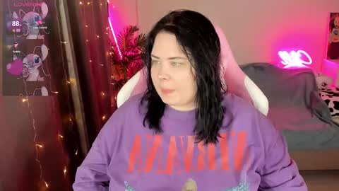 Snapshot of bellybooxo chatting on November 2025 05:24:02 PM LinaBoo online show from November 2025 05:24:02 PM