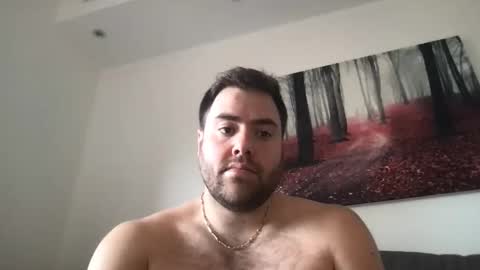 Snapshot of ben117 chatting on December 2024 06:33:02 AM ben117 online show from December 2024 06:33:02 AM