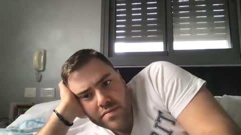 Snapshot of ben117 chatting on February 2025 12:43:02 PM ben117 online show from February 2025 12:43:02 PM