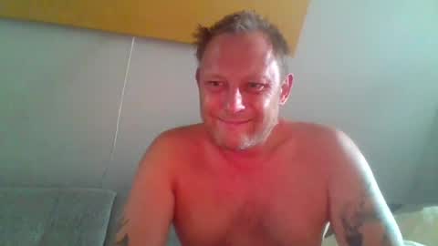 Snapshot of benizio_ chatting on June 2026 03:12:02 PM benizio online show from June 2026 03:12:02 PM