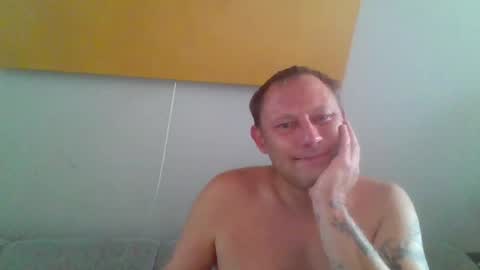 Snapshot of benizio_ chatting on July 2026 11:25:02 AM benizio online show from July 2026 11:25:02 AM