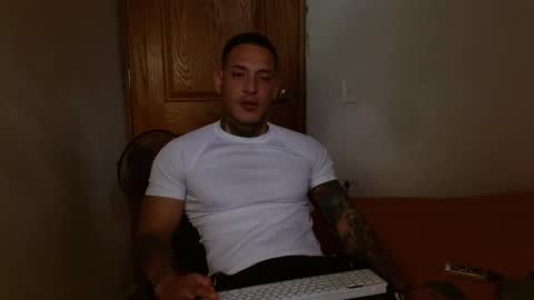 Snapshot of benjamin_isaac chatting on February 2025 09:45:02 PM benjamin_isaac online show from February 2025 09:45:02 PM