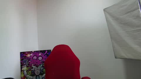Snapshot of benjamin_isaac chatting on April 2026 01:13:02 PM benjamin_isaac online show from April 2026 01:13:02 PM