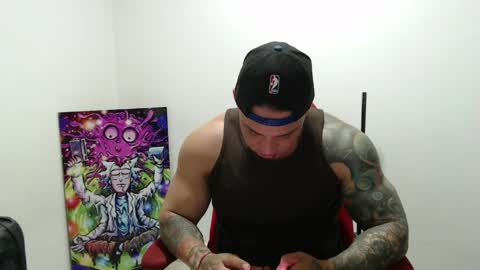 Snapshot of benjamin_isaac chatting on April 2026 12:35:02 AM benjamin_isaac online show from April 2026 12:35:02 AM