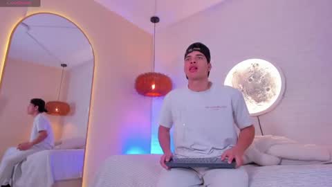 BENJAMIN online show from June 2026 03:10:02 AM