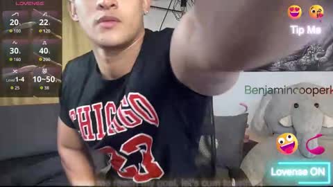 benjamincooperk online show from January 2026 11:47:02 AM