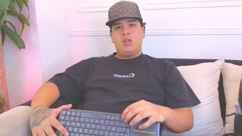 bennett_alejoo online show from February 2026 02:43:01 AM