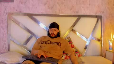 Snapshot of benny_and_mark chatting on February 2026 03:55:02 AM Benny and Mark online show from February 2026 03:55:02 AM