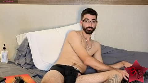 Snapshot of benny_boy95 chatting on September 2025 03:00:01 AM benny_boy95 online show from September 2025 03:00:01 AM