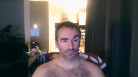 Snapshot of bensince1984_ chatting on January 2026 08:09:02 AM Ben online show from January 2026 08:09:02 AM