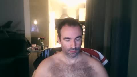 Snapshot of bensince1984_ chatting on January 2026 07:46:01 AM Ben online show from January 2026 07:46:01 AM