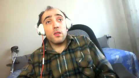 bentish online show from December 2025 09:36:01 AM