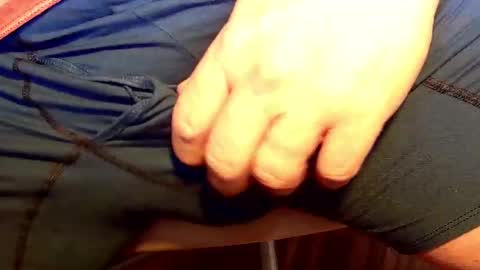 Ben online show from November 2025 05:08:01 PM