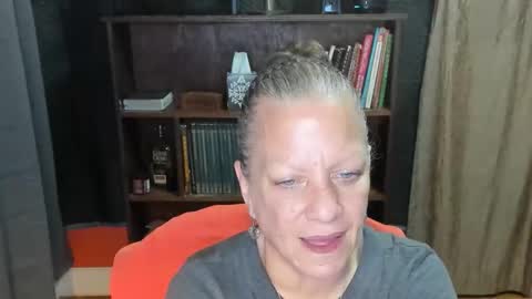 DeniseDavid online show from April 2026 02:18:01 AM