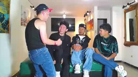 benz boys online show from November 2025 11:53:02 AM