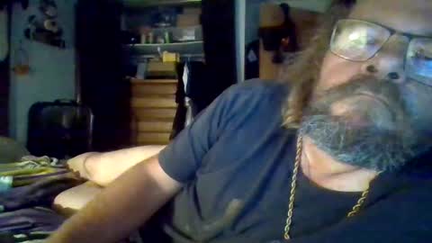 bergeeric1970 online show from September 2025 01:18:01 AM