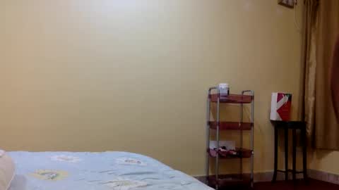 Snapshot of bermudatriangle12 chatting on October 2025 04:30:02 PM tixxie online show from October 2025 04:30:02 PM