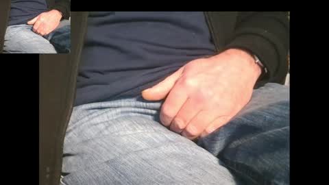 Snapshot of bernardo1968 chatting on March 2025 04:44:02 PM bernardo1968 online show from March 2025 04:44:02 PM