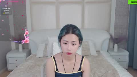 berniceafra online show from September 2025 03:58:02 PM