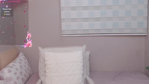 berniceafra online show from October 2025 05:10:01 PM