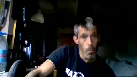 Snapshot of bernichaos77 chatting on May 2026 06:46:01 PM bernichaos77 online show from May 2026 06:46:01 PM