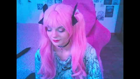 Snapshot of berriekitten chatting on May 2026 10:47:02 PM BerrieKitten online show from May 2026 10:47:02 PM
