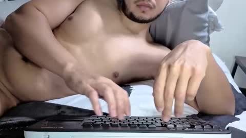 berriess_ online show from January 2026 01:13:02 PM