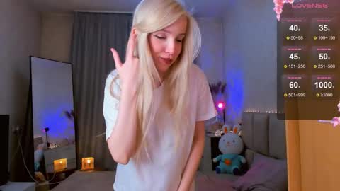 Katte online show from October 2025 03:45:01 PM