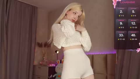 Katte online show from November 2025 04:09:02 PM